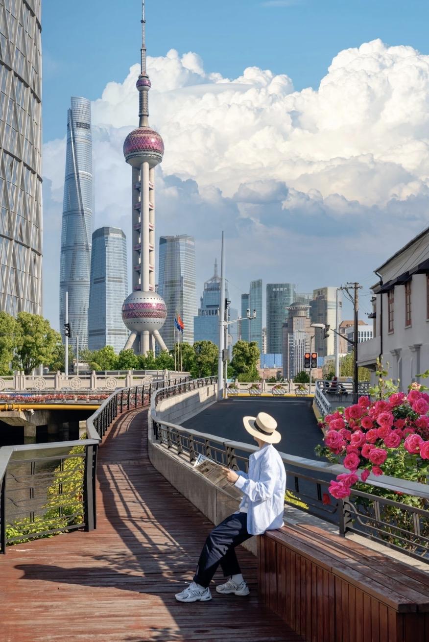 干净的代价：
上海一天城市维护账单（第五篇）

上海人

前四篇，我们算了四笔账