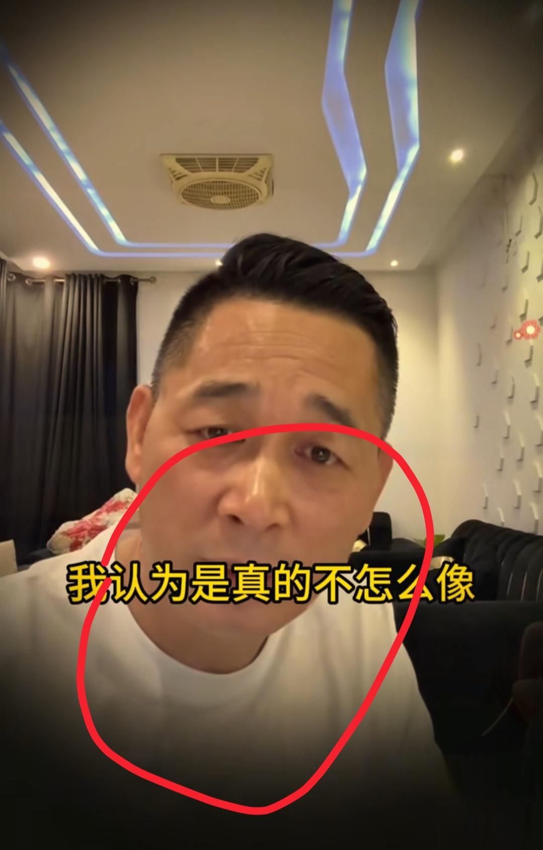 现在全网最糟心的男人就是小赵了吧！
不是因为和巴铁媳妇吵架，也不是因为被老丈人赶