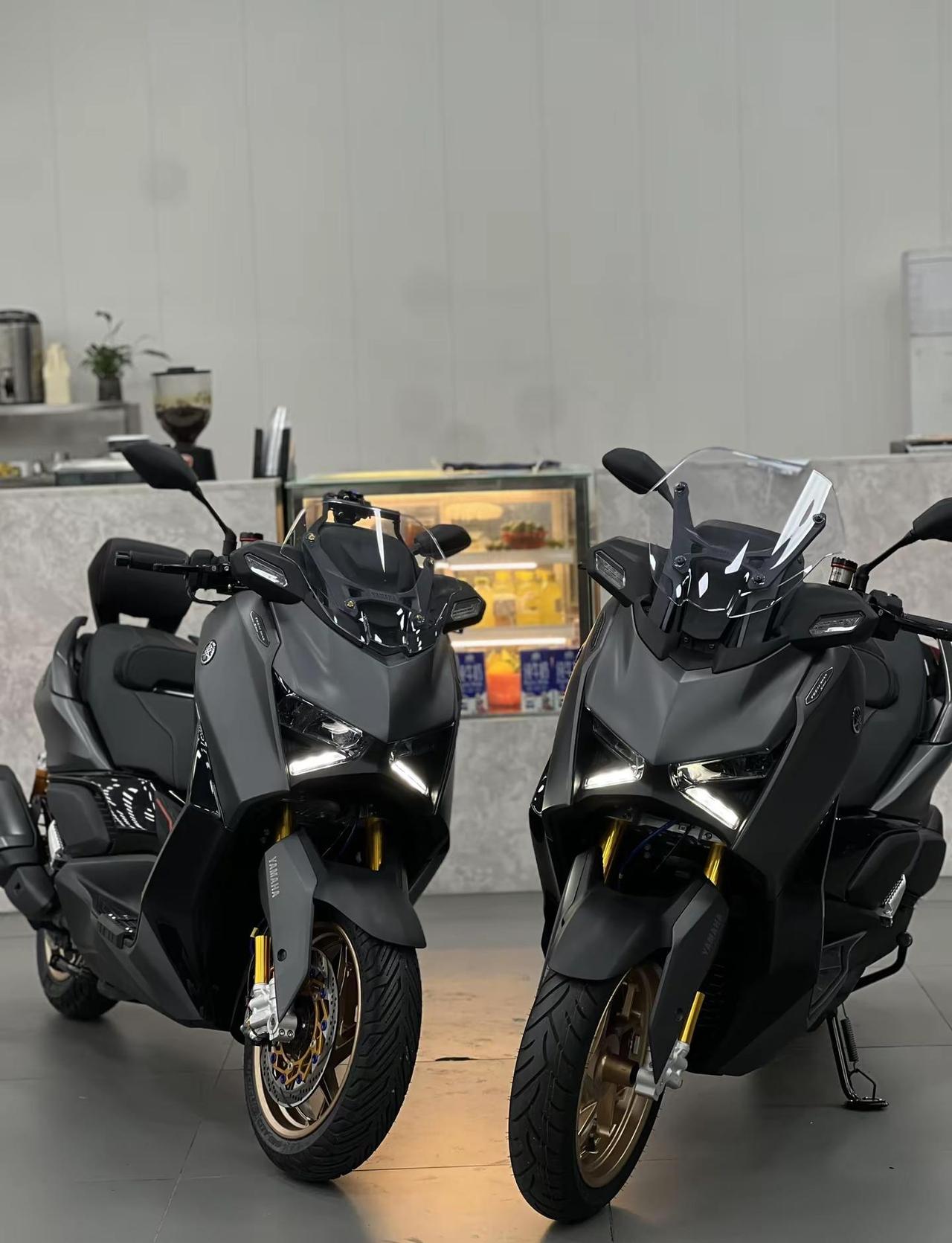 全揭阳26款 XMax300 拥有XMax 最多之人 不可能不骑雅马哈XMax3