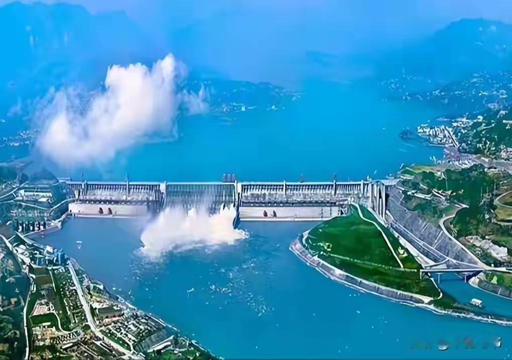 我国能源供应底气何在 今年地缘冲突让国际能源价格疯涨，一些国家油价飙升、供应短缺