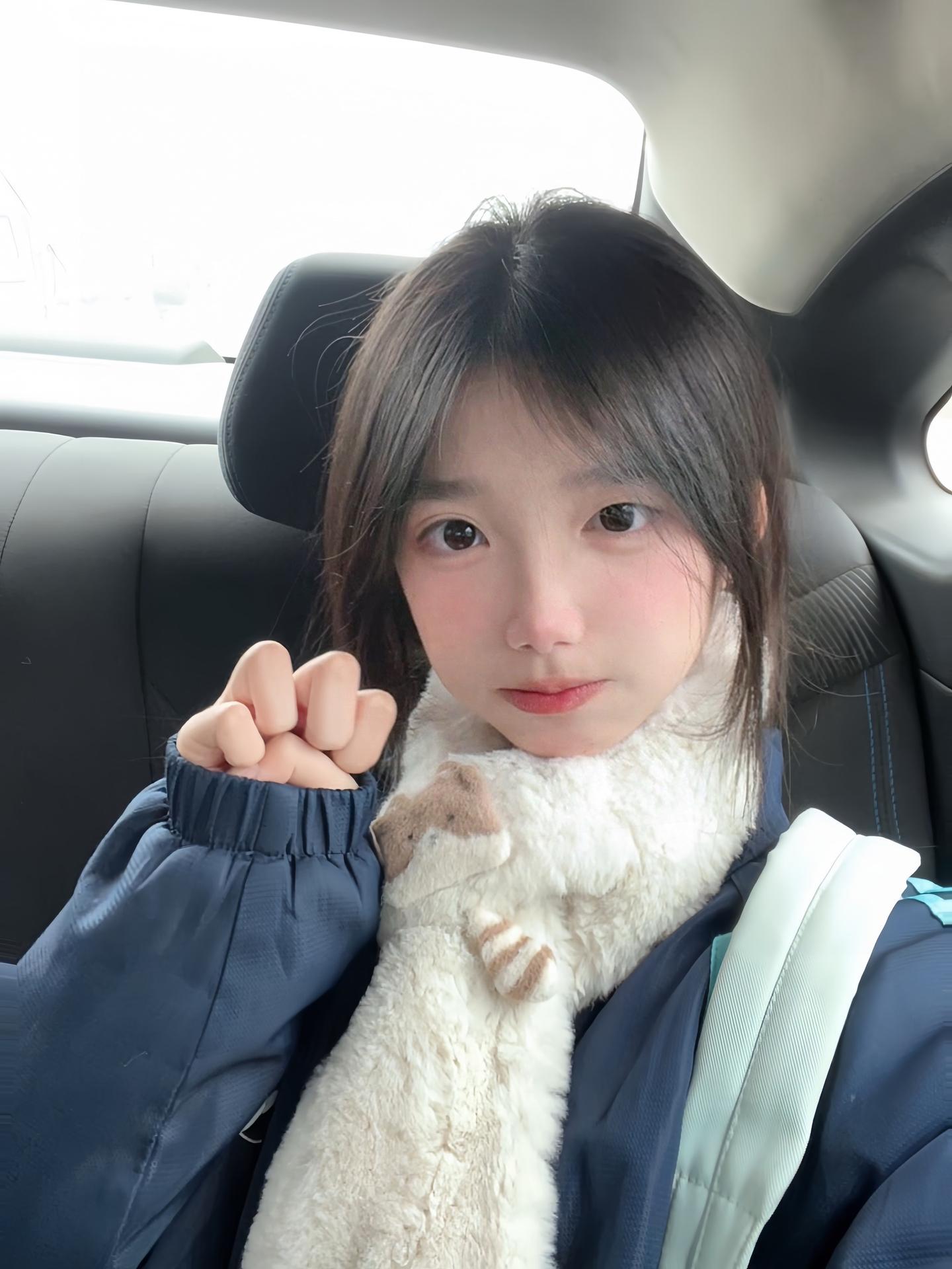 无论这个世界怎么苛刻 我都会无理由偏向你