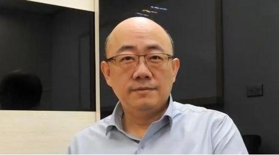 台湾评论员郭正亮曾表示："我认识的国民党人里，没有一个主张两岸统一；连战、吴伯雄