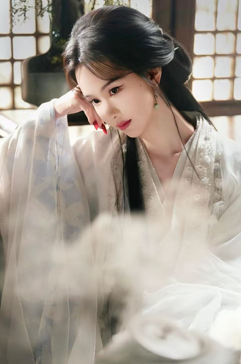 陈都灵雾妄言完全游戏建模这个陈都灵没有一帧是不美的陈都灵在《月鳞绮纪》里的雾妄言