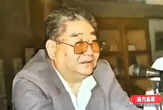 说实话，回头看韩培信这人，真觉得像是看了两部截然不同的戏。

06年那会儿，老爷