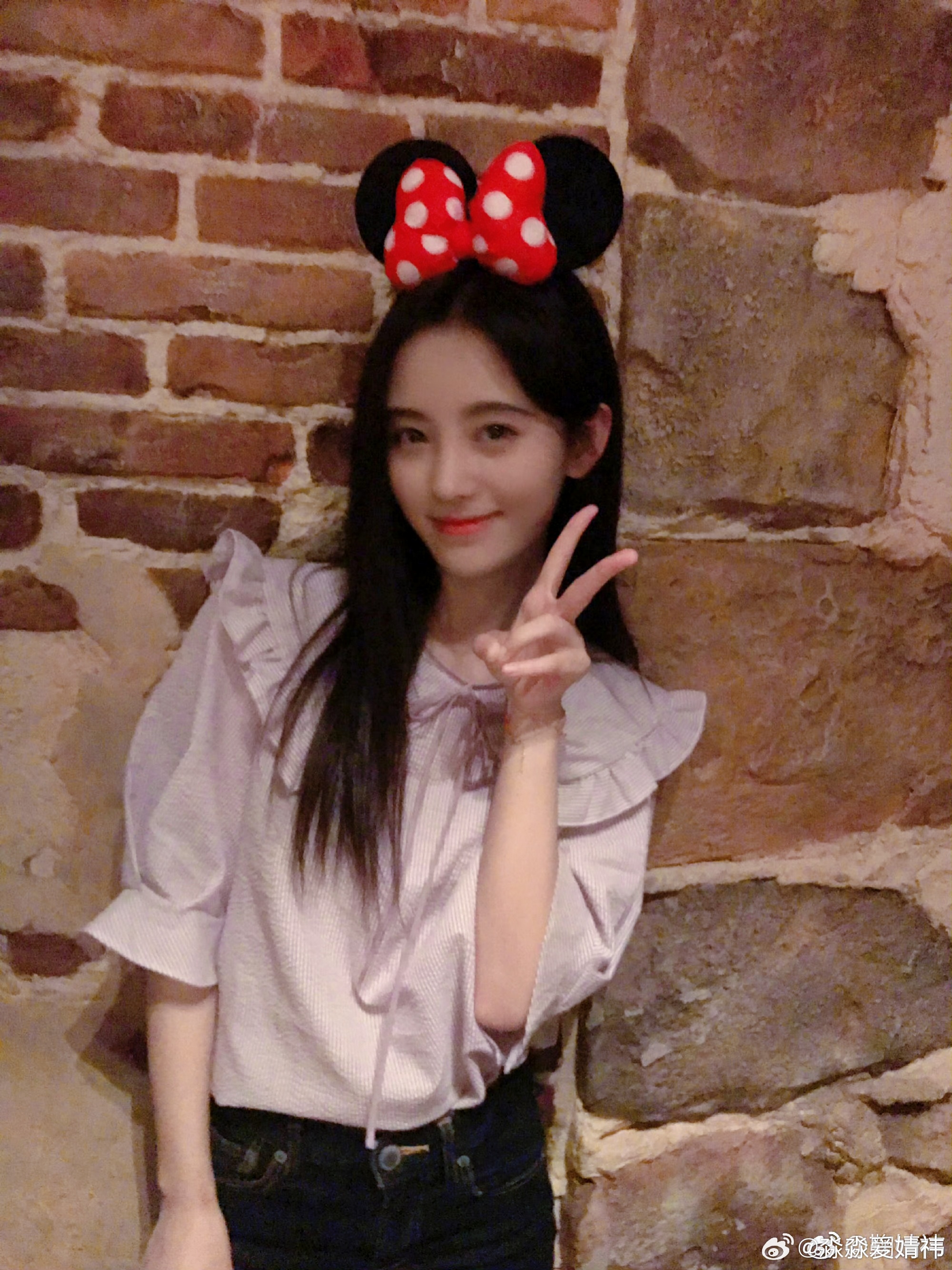 是迪士尼的米妮哦鞠婧祎苏绿夏  专栏 · 婧祎专属修图册