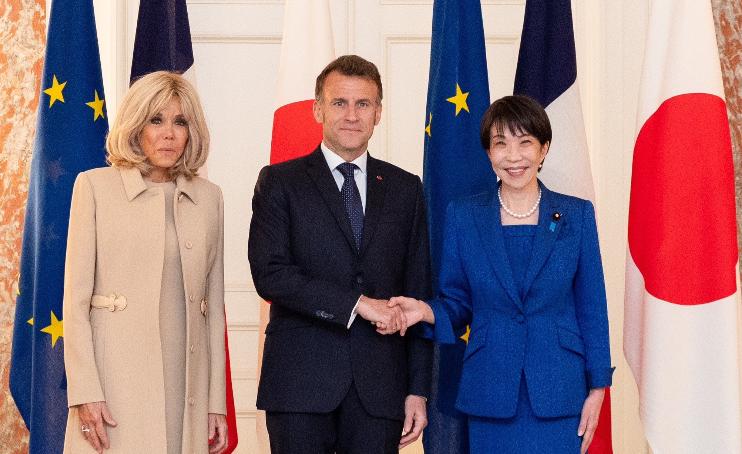 日本、法国联合喊话中国！

当地时间4月1日，法国总统马克龙在日本和高市早苗在东