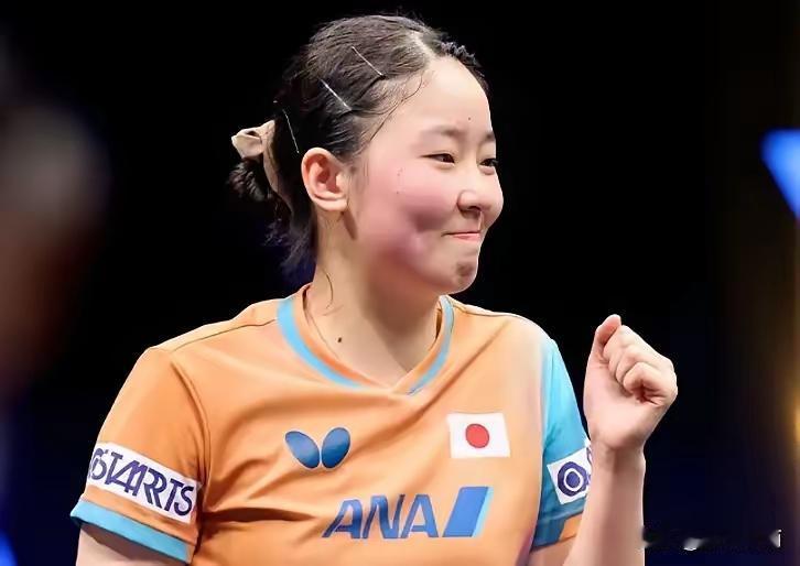 横扫韩国一姐申裕斌，张本美和还是厉害！多哈冠军赛首轮，张本美和与申裕斌狭路相逢，