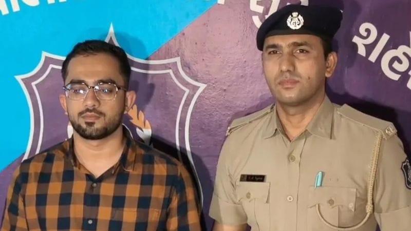 爱情也可以成为圣战工具，印度苏拉特警方逮捕涉“爱情圣战”、欺诈与敲诈男子。

当