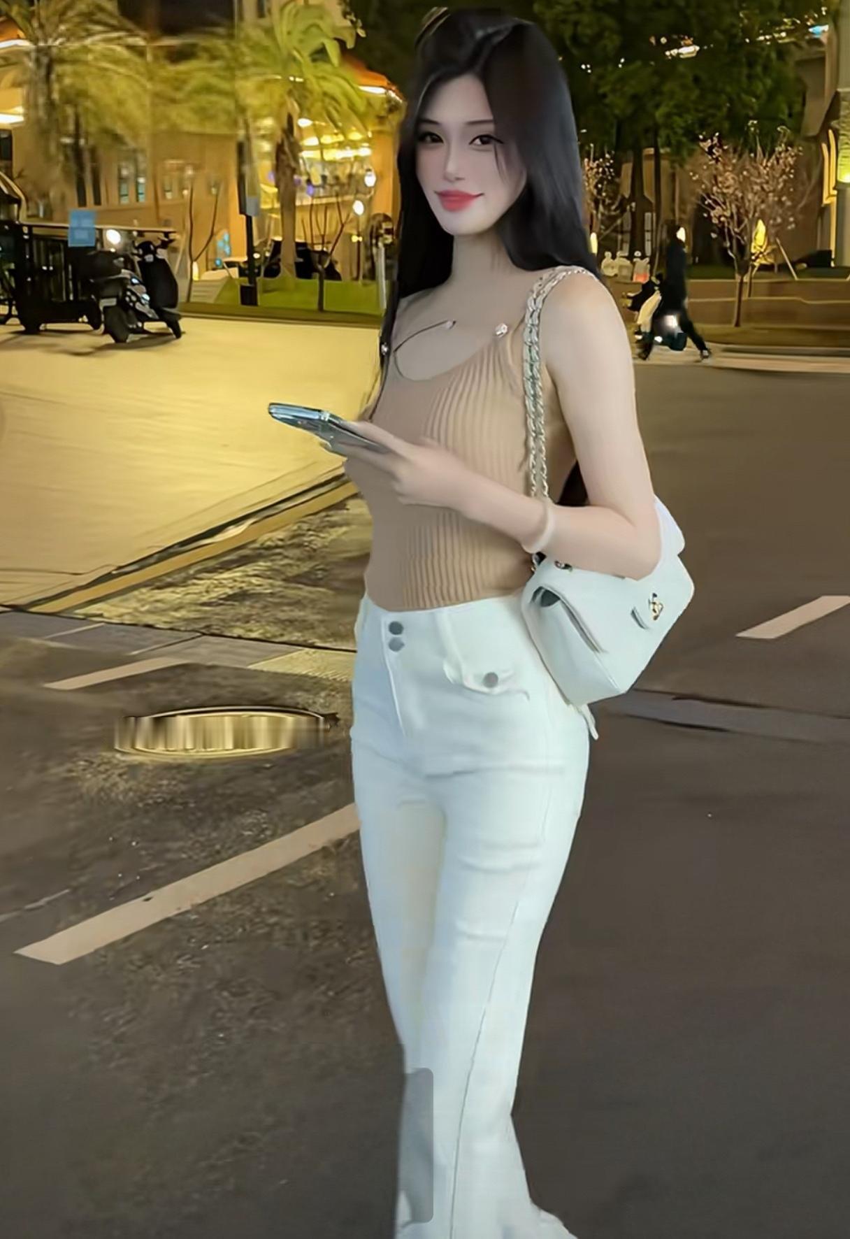 你不以美自居，美却因你而生。