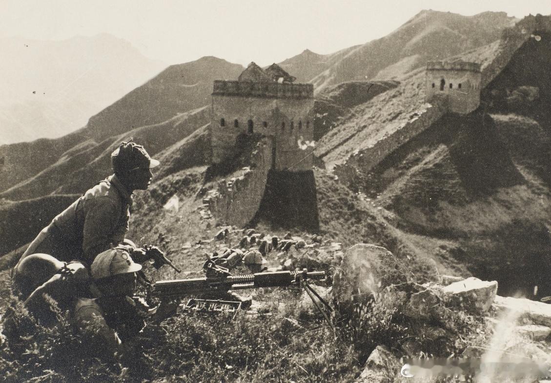 1938年八路军战斗在古长城，沙飞摄影军事历史全触达 ​​​