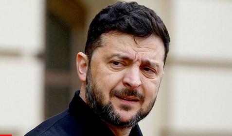 针对特朗普提出的，乌克兰领导人并没有看最新一版的和平协议的说辞，乌克兰高级官员表