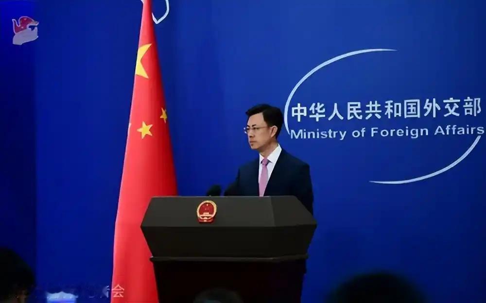 短短11天，挪威接连对两名中国公民出手，全都扣上了"间谍"的大帽子。
 
当地时
