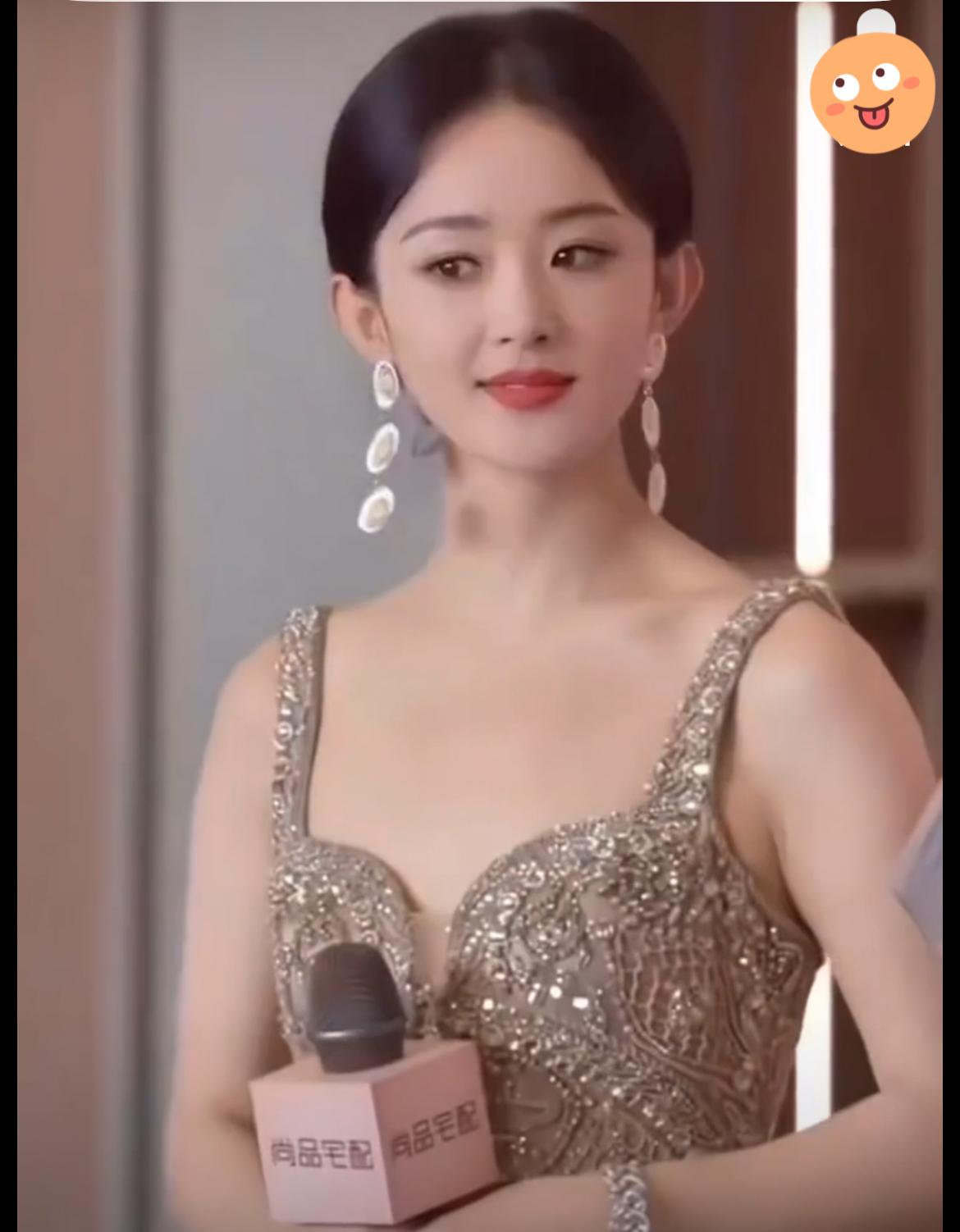 杨紫拿下最佳女主角，我并不意外。
朱媛媛斩获最佳女配角，也完全在情理之中。
​​