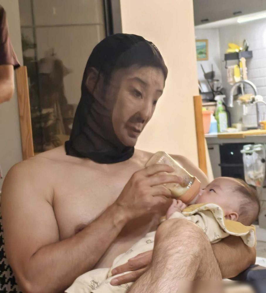 认“奶奶”期给人整自闭……，别人认母 我们家认奶奶[捂脸]，我婆婆一直带睡到四个