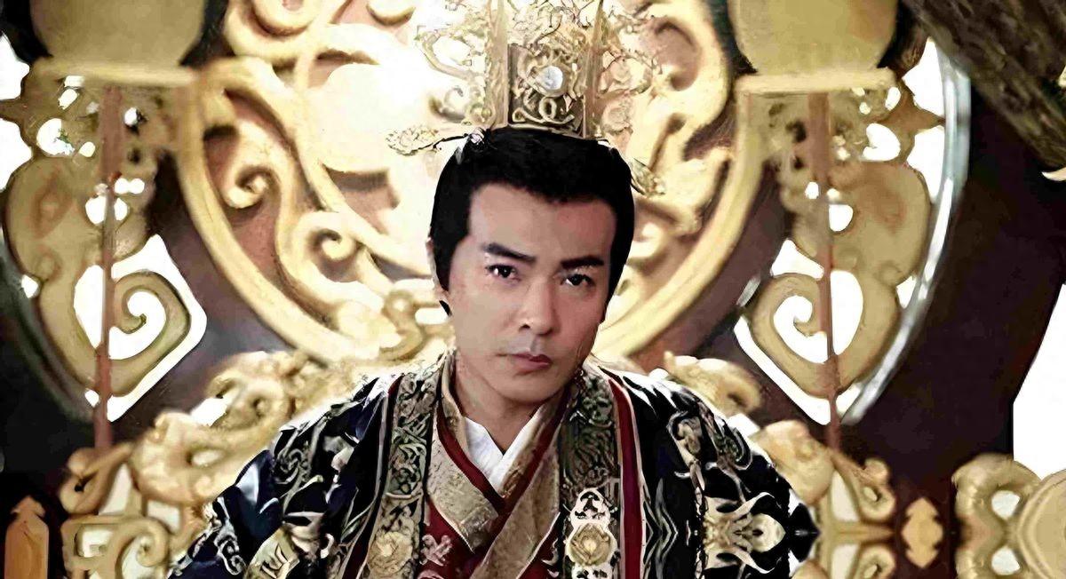 53年，14个皇帝，5个朝代轮着转。平均一个皇帝屁股还没坐热，龙椅就换了主人。这