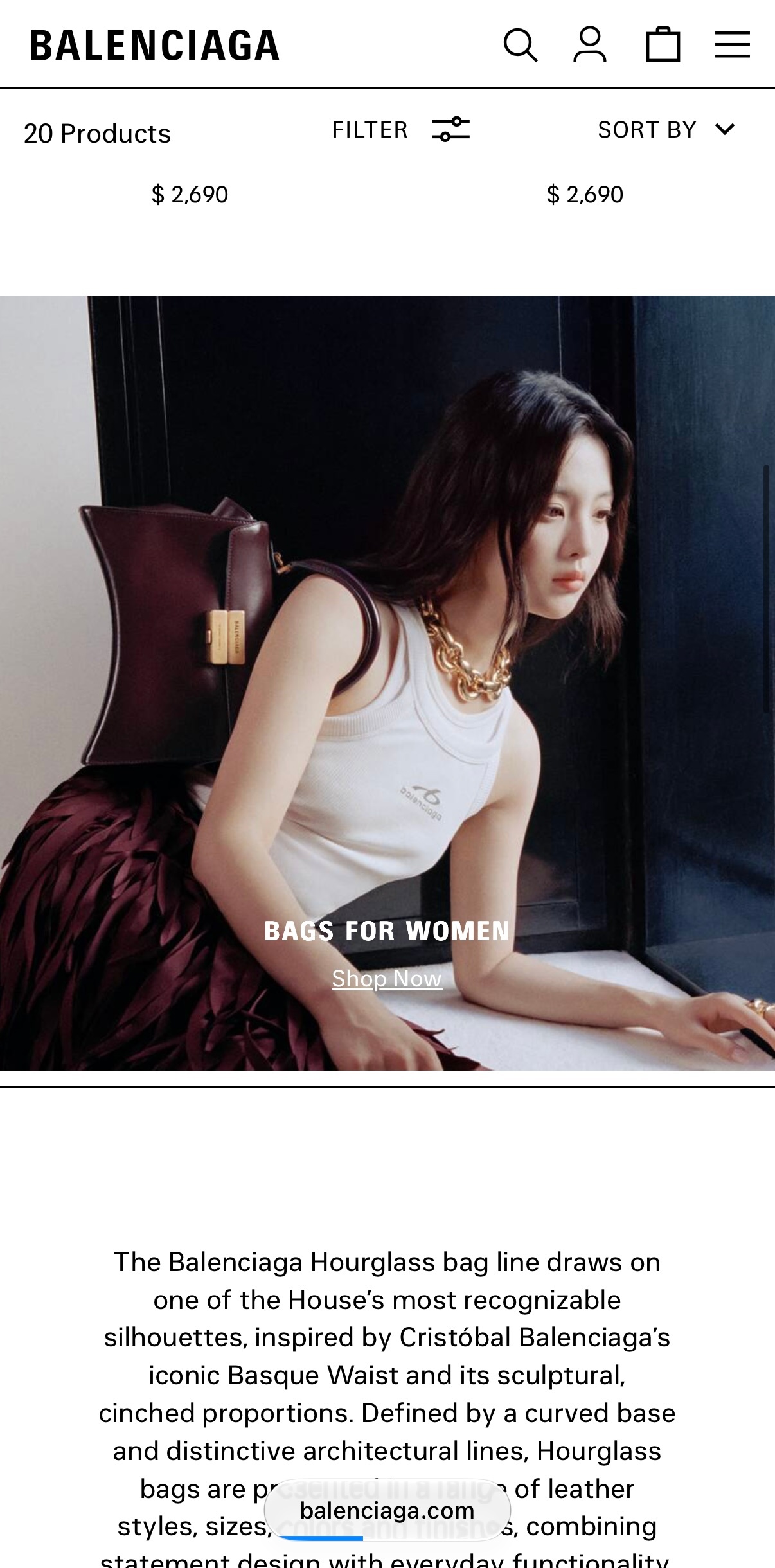 杨超越[超话]  Balenciaga所有地区官网已经更新了杨超越另一张广告图[