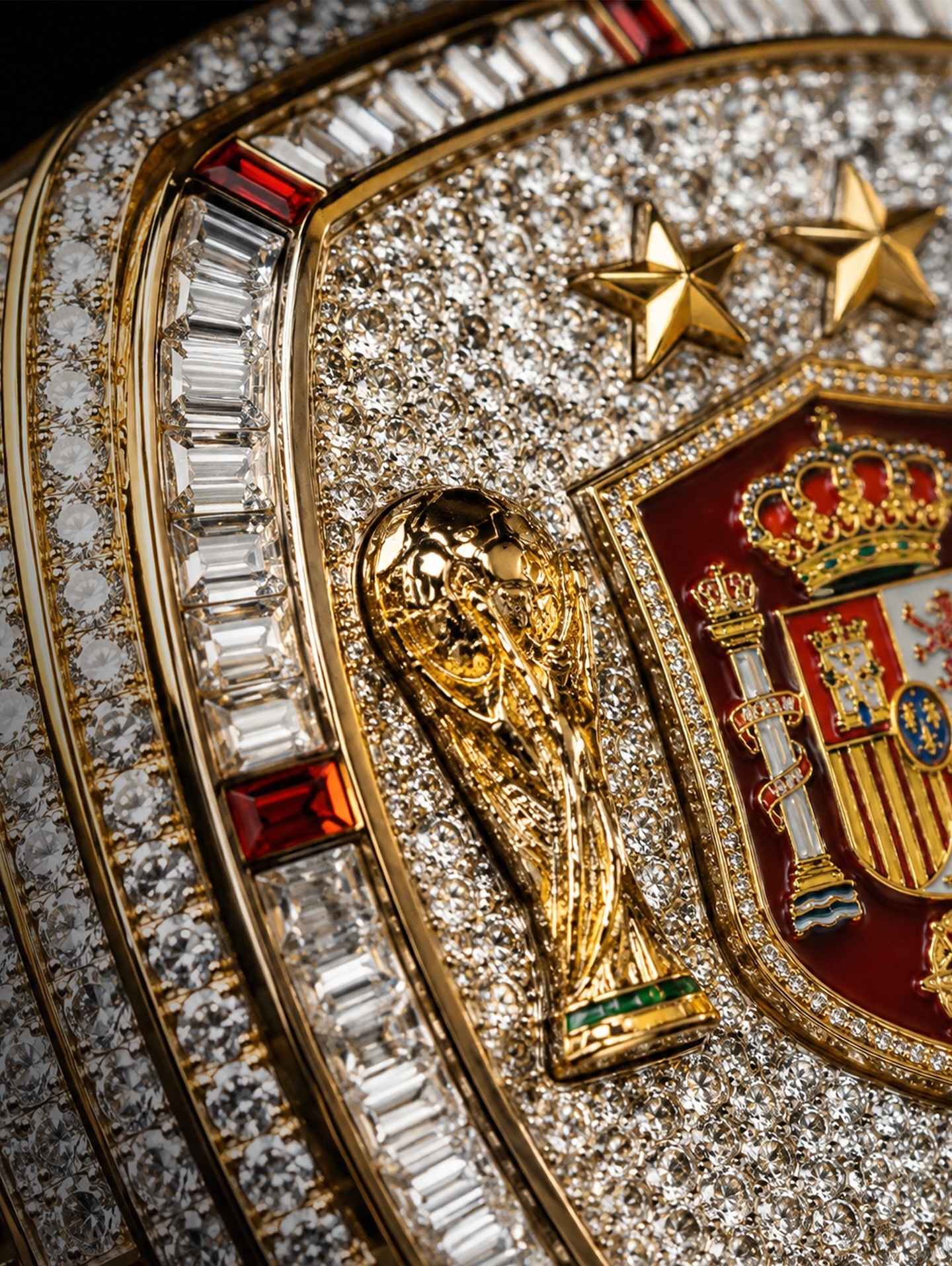 世界杯冠军戒指特写💍他们始于一个梦想，终于加冕为王🏆2026年世界杯属于西班