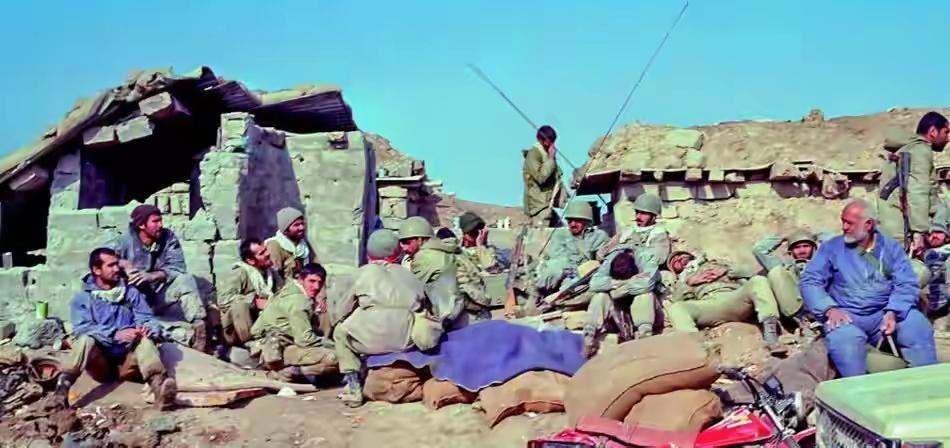 炸裂！伊朗要收霍尔木兹海峡过路费？硬气背后藏着致命两难！
 
谁能想到？伊朗放话