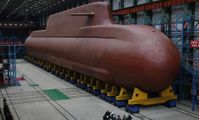 就在刚刚，
 
朝鲜突然公开宣布，
 
12月25日，朝鲜直接扔出了个震惊全球的