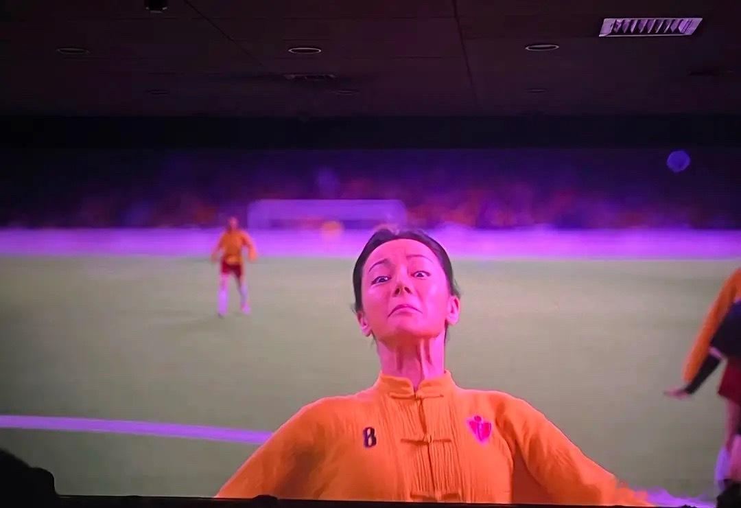 迪丽热巴这图好震惊啊 