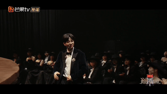 胡夏在音综拿演技大奖 在《高尚》里也太会演了吧！从从容演唱到“拿奖”时的傲娇，再