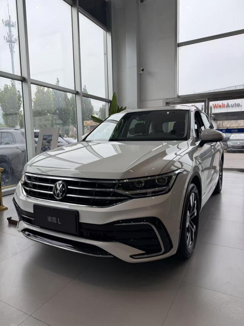 20万预算买SUV，纠结途观还是尚界H5
准备把开了8年的小轿车卖了，换一台中型