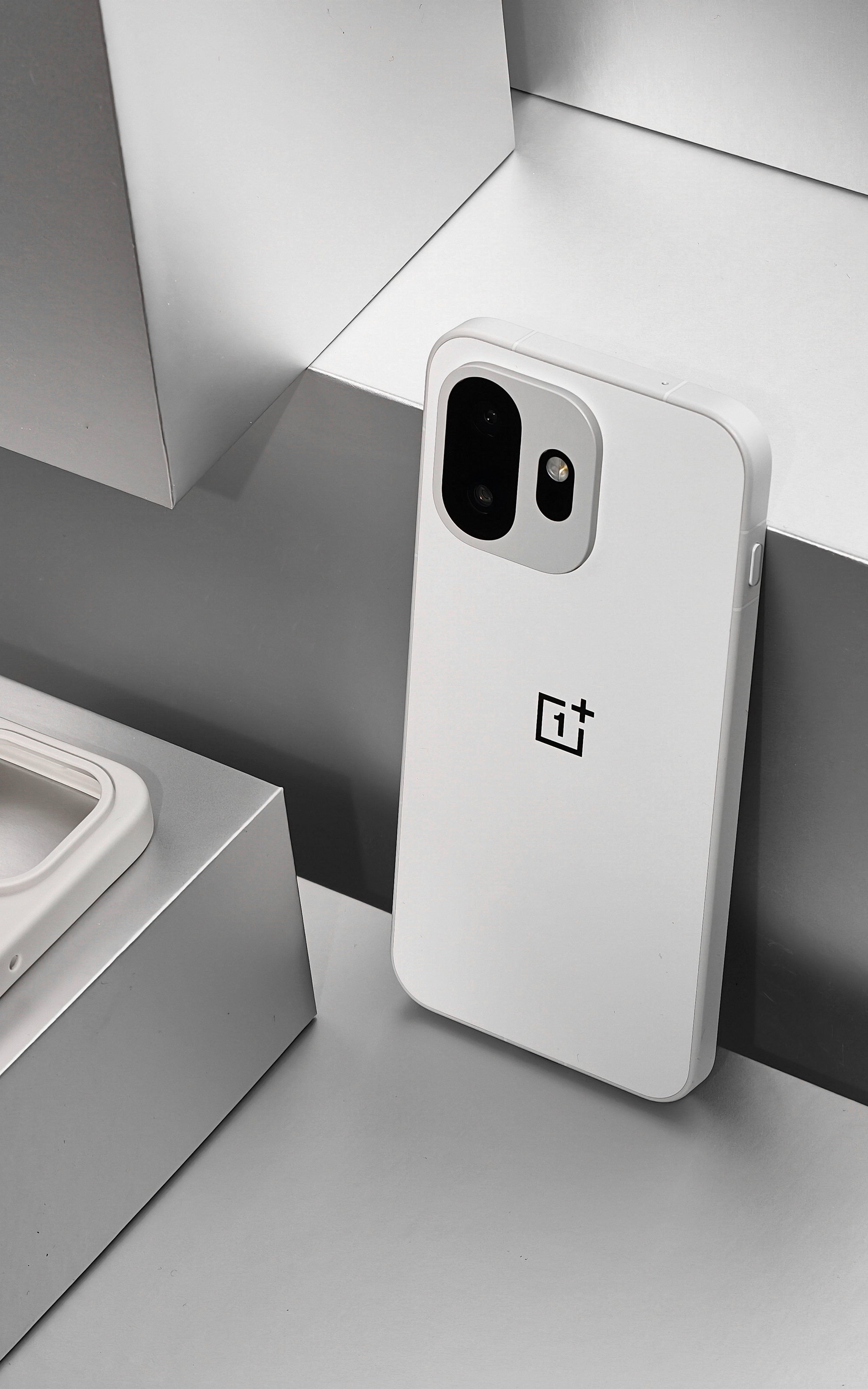 小小的「治愈白巧」来一口 别看小，但电池续航非常夯！电量巨能抗……属于谁用谁知道