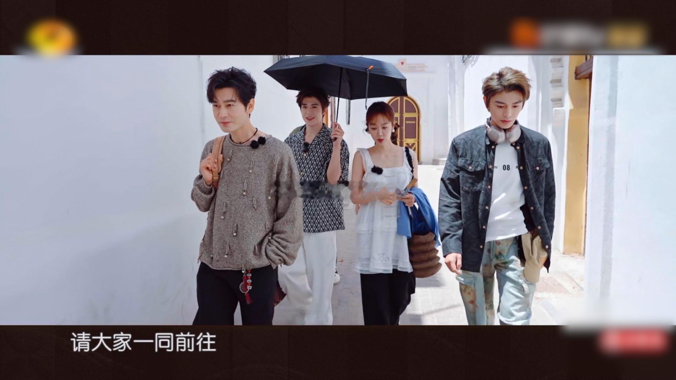 丁禹兮扫货执行力也能拉满 先试问最高的价格，然后再转移注意力了呀，咱们的丁禹兮这