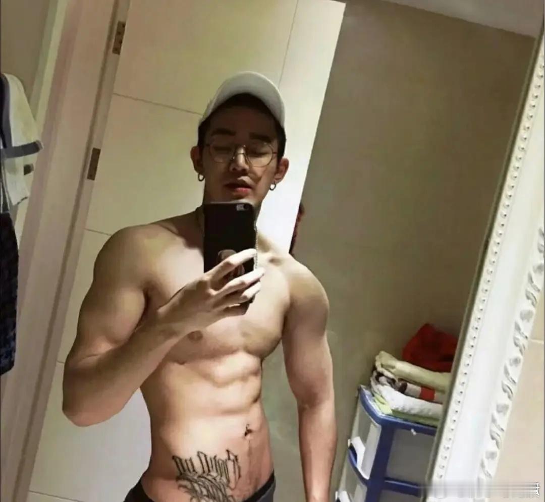 看邓为就知道男人的花期有多短 ​​​