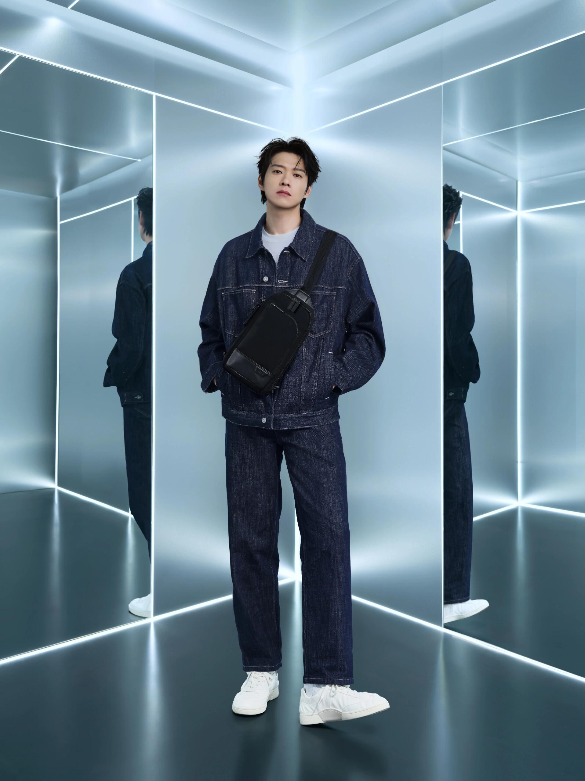 好帅啊魏大勋tumi亚太区品牌代言人