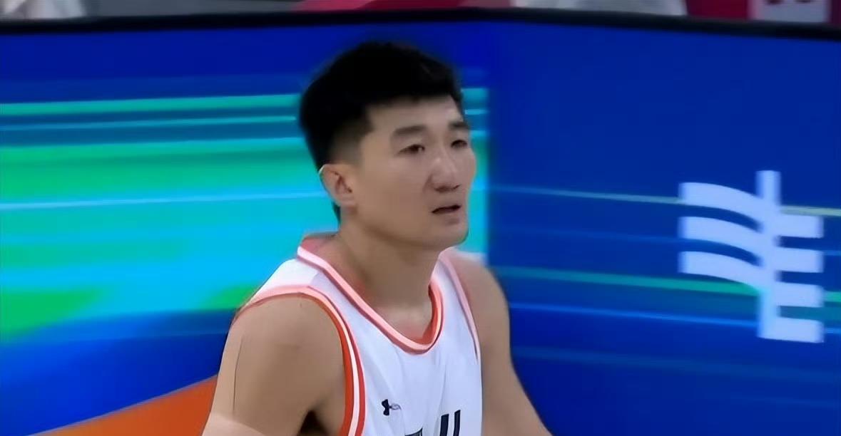 夺得铜牌！四川全运男篮81-大胜60辽宁全运男篮，看看得分数据，谁才是赢球功臣！