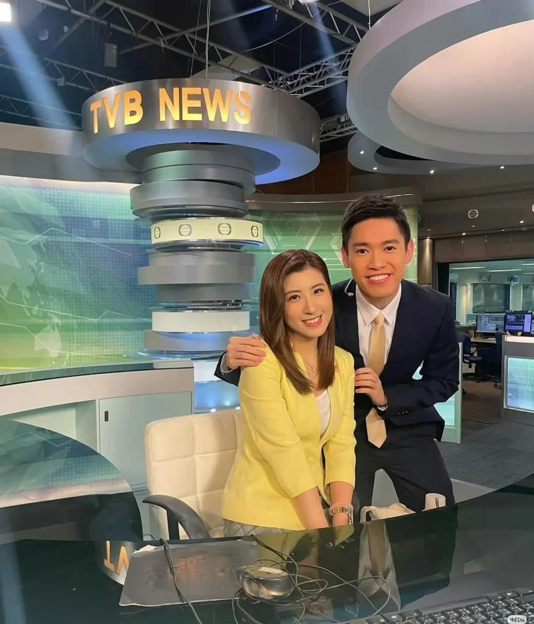 原来他们是一对
容家耀林可瑩tvb
