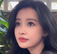 孙怡为啥要离婚啊，董子健给不了她想要的吗？男方像那个谁（李惠利的前男友），这类柳