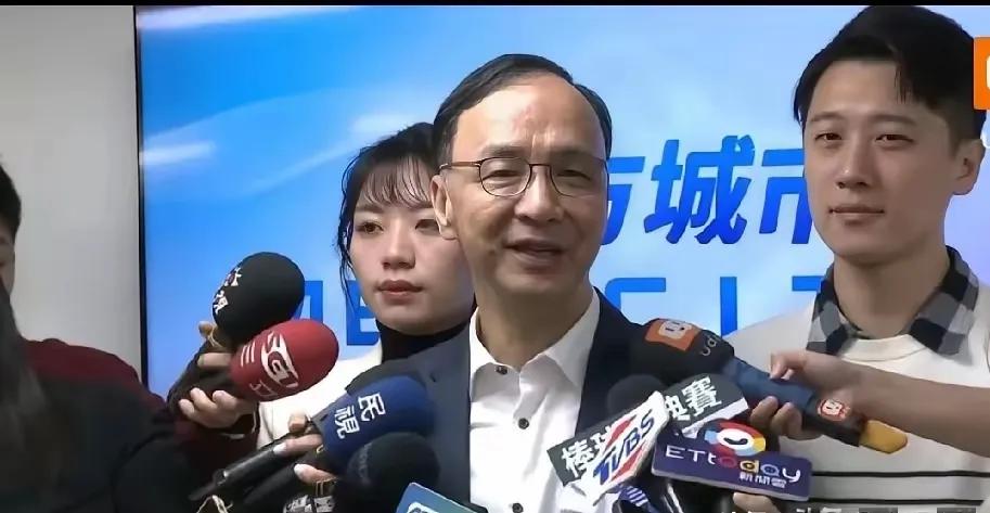 今天（14日）上午，针对国民党主席郑丽文访问大陆一事，前任主席朱立伦受访时表示，