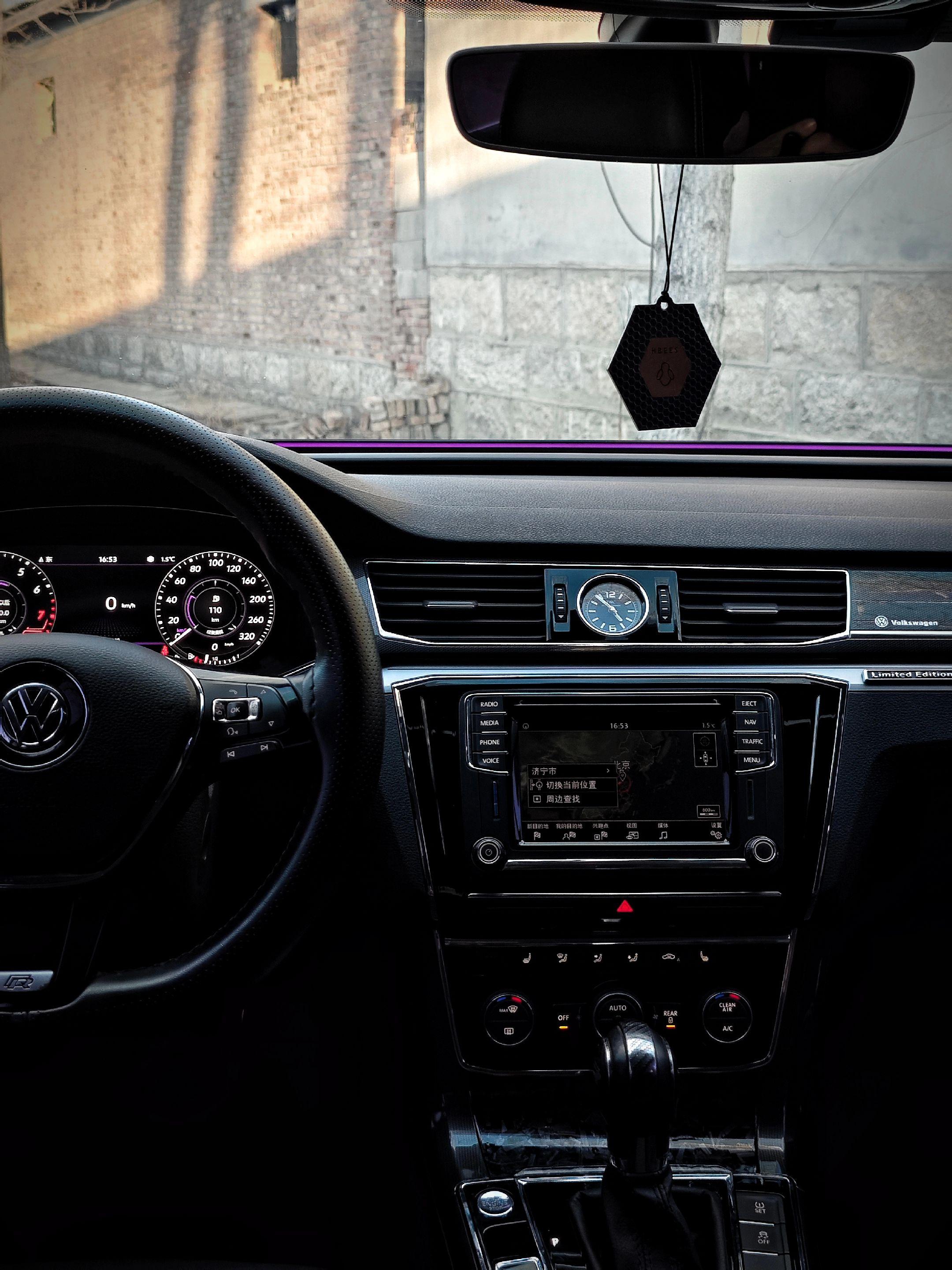 25年了不会只有我还在开破大众吧  祝兄弟们25年身体健康 万事如意 ...