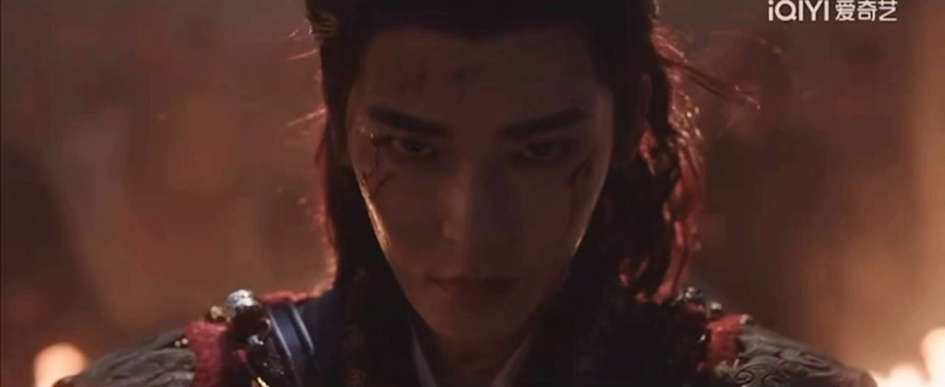 萧将军这段火中打戏！！！为何这么帅🔥[捂嘴哭][捂嘴哭]侯明昊雀骨火中打戏 ​