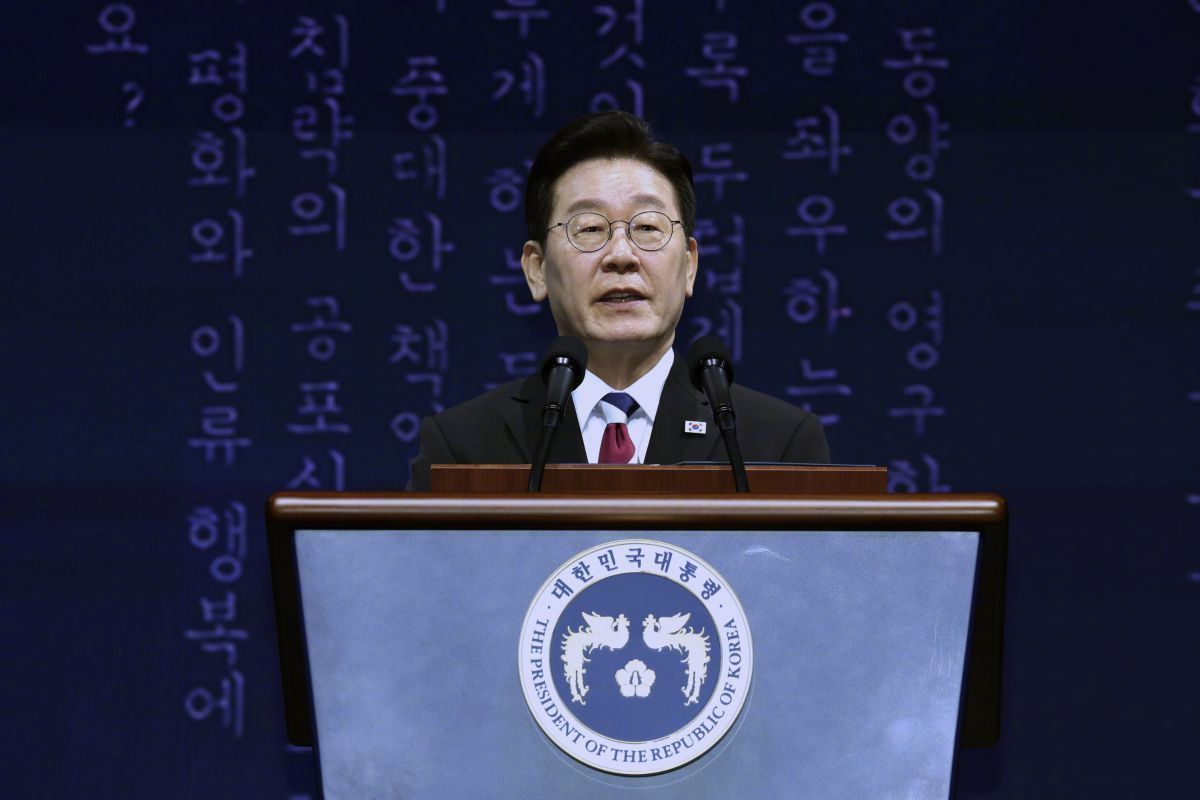 #李在明剑指亲日反民族行为者##李在明称将追缴亲日派财产#【李在明：将调查追缴亲