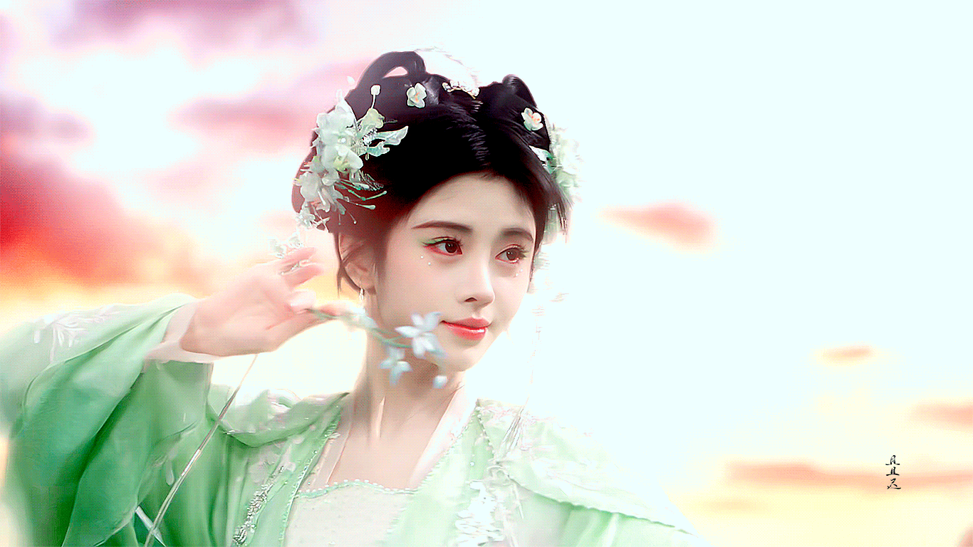 点赞这个鞠婧祎  下辈子就长这样 
