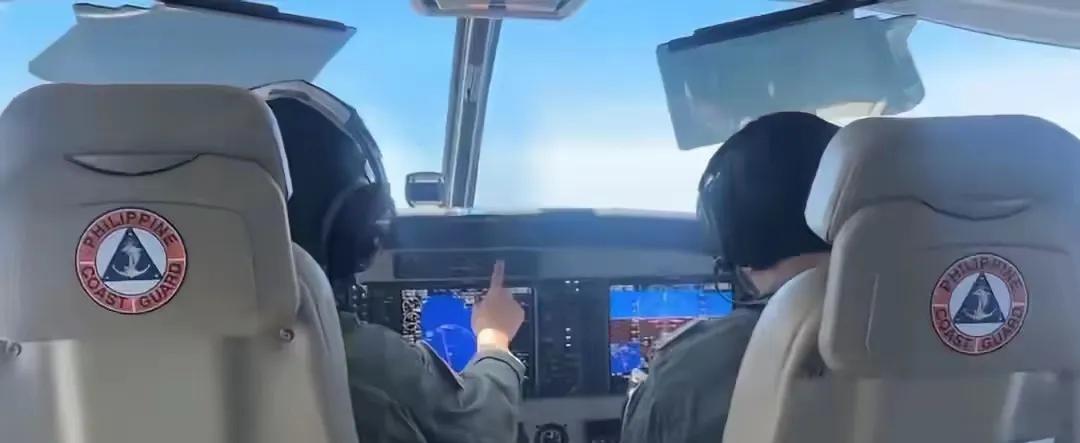 菲律宾多架飞机冲向黄岩岛！看来这次想玩个大的
3月18号传来消息，菲律宾多架飞机