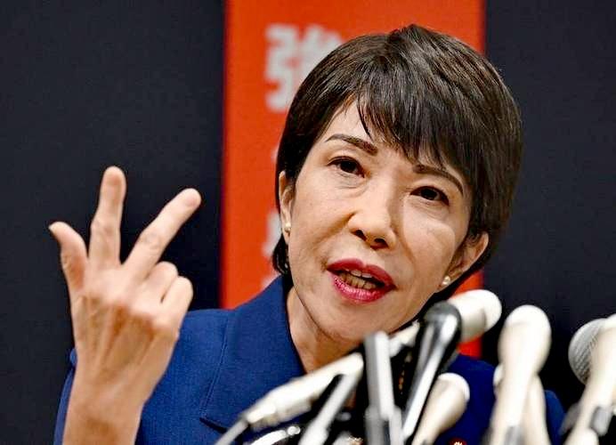 “一根筋”的高市如今陷入“两头堵”“两头难”的困境，这纯属是她自己惹得祸！

日