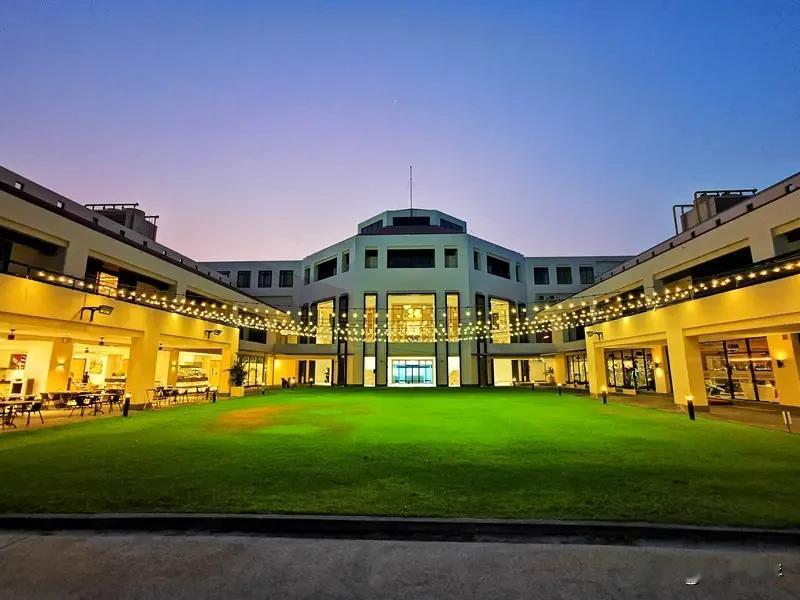 印度培养人才最多的1所世界级著名大学：印度理工学院，堪比印度的清华大学，印度理工