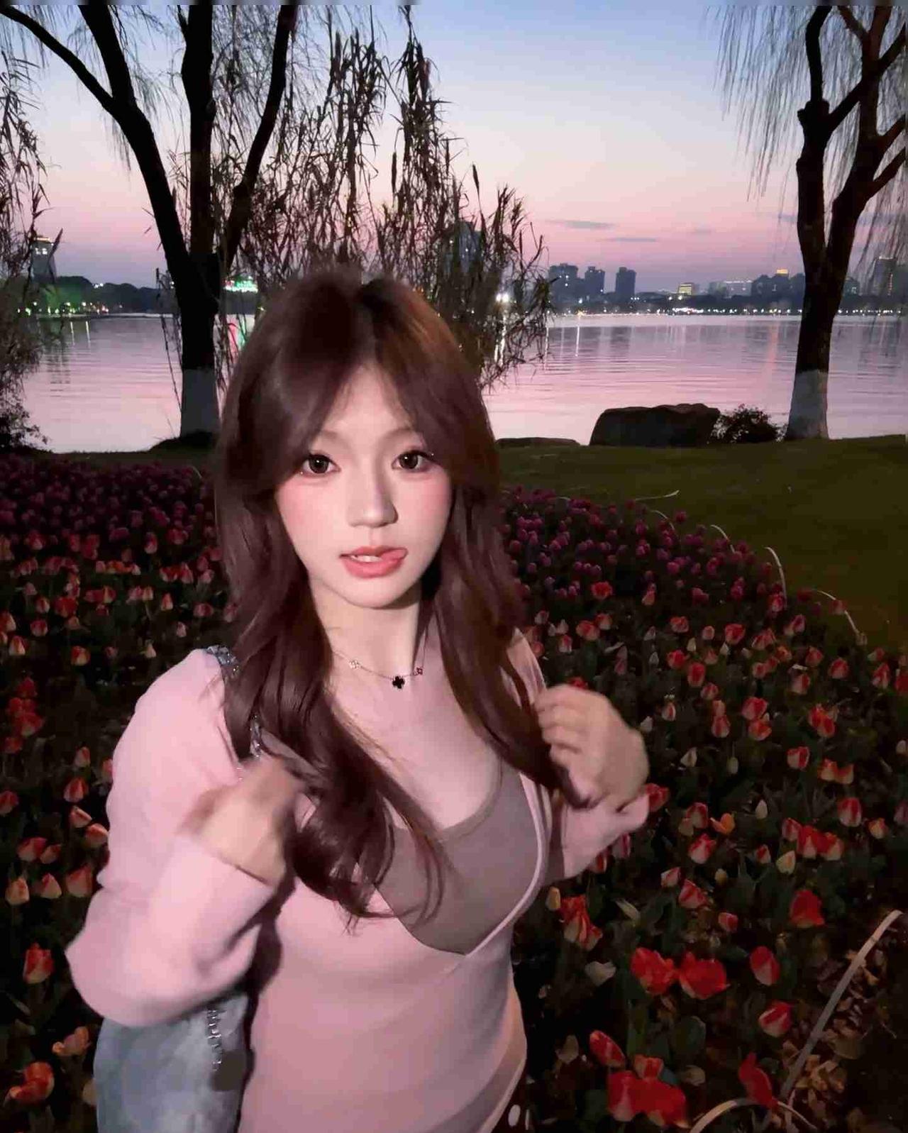 我的今日状态：😁轻松愉快
我这里的天气：☀️晴天