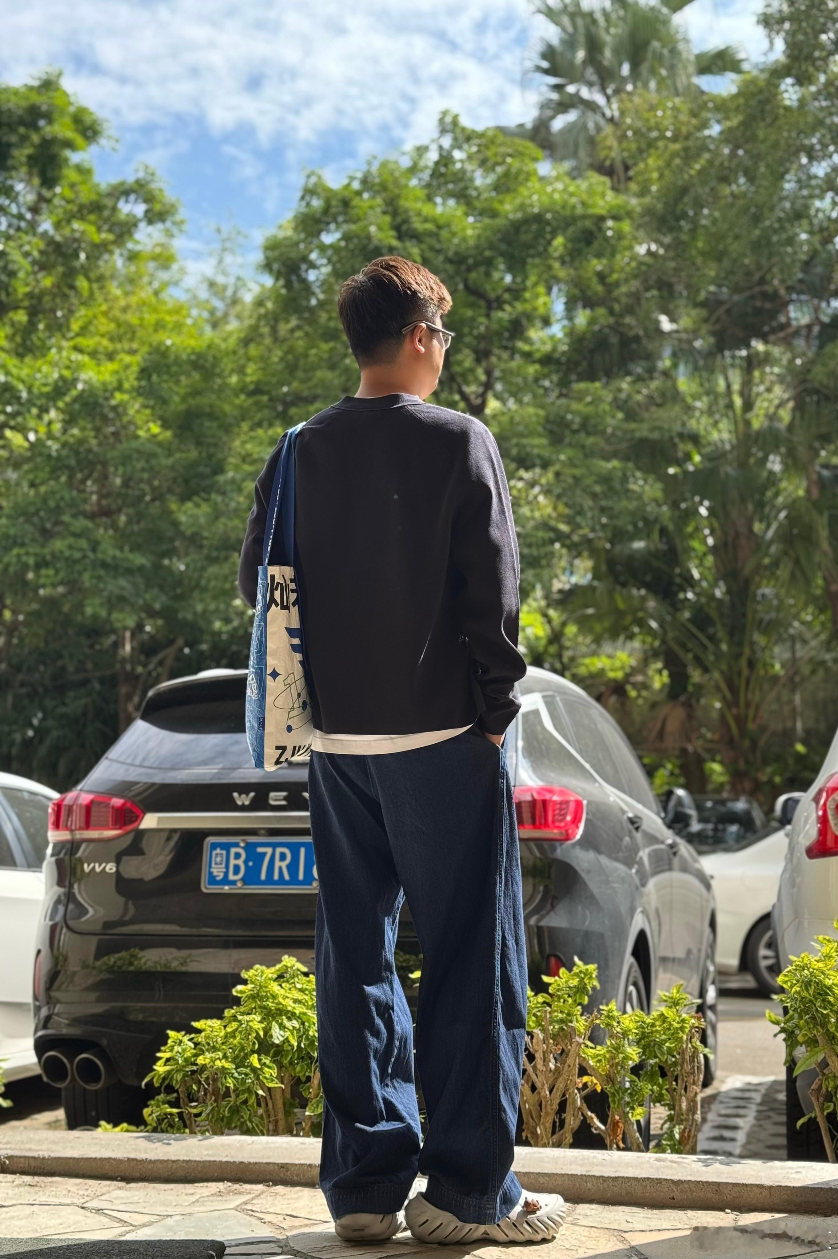 今天的我，一米八五！帅的一批！