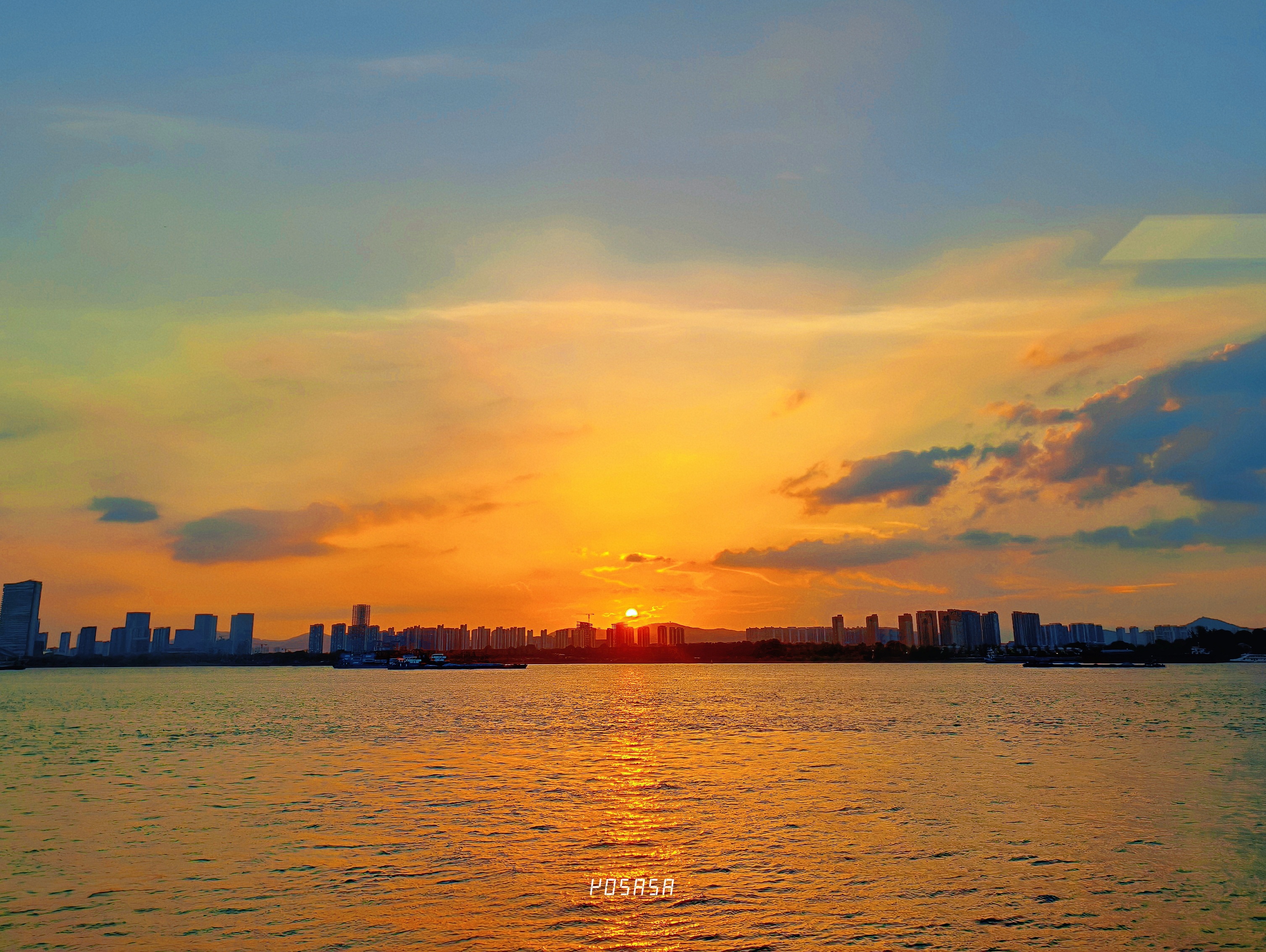 🌇 ​​​