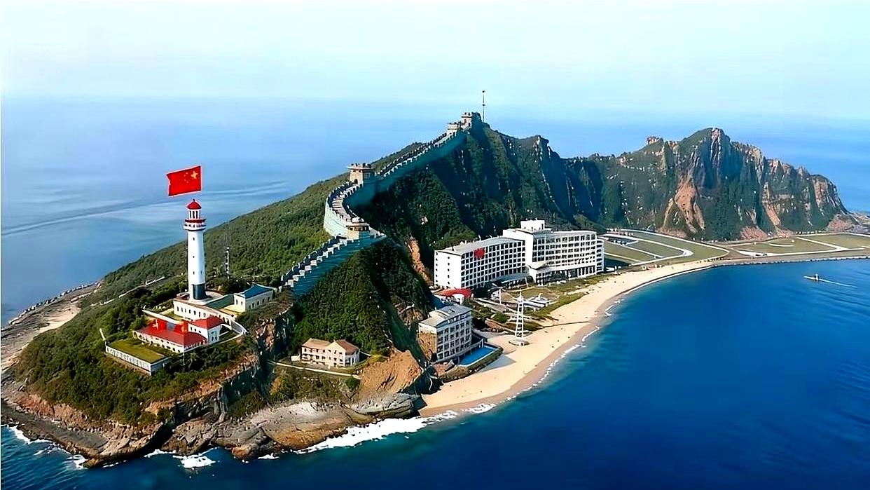 现在搞明白了，咱们为什么不趁机拆掉钓鱼岛上的灯塔了，因为这个灯塔大很有可能会成为