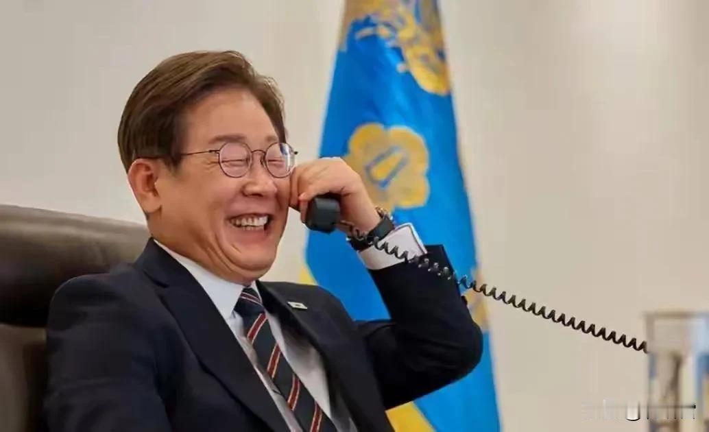 李在明才是大聪明，他看到隔壁的朝鲜与俄罗斯走得亲密无间，他选择先去拉拢日本，吃和