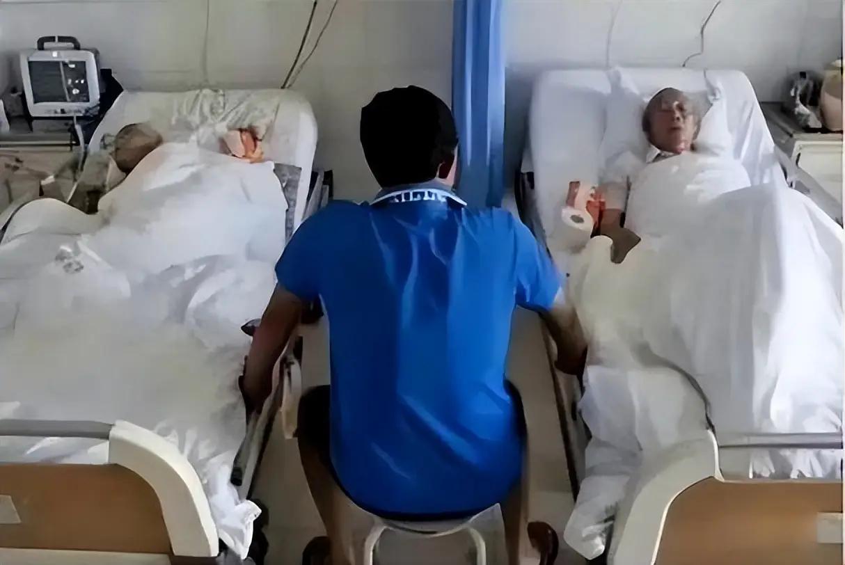 二十年后中国丧葬将会转变。很多独生子女对待死去的父母，基本上会转变为直接打电话，