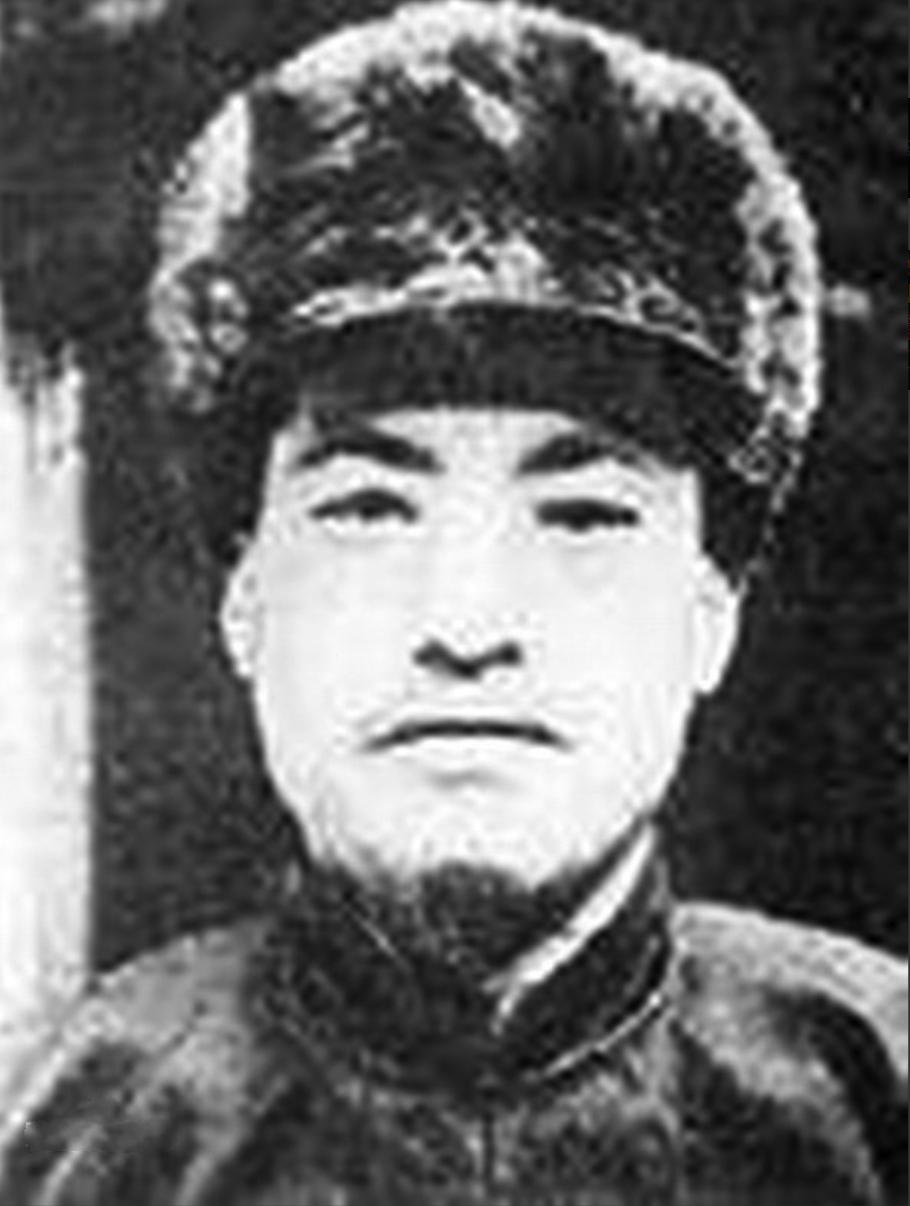 1937年，手下劝杀两百红军俘虏，马家军旅长却道：“人家没在我绝路时下死手，我也