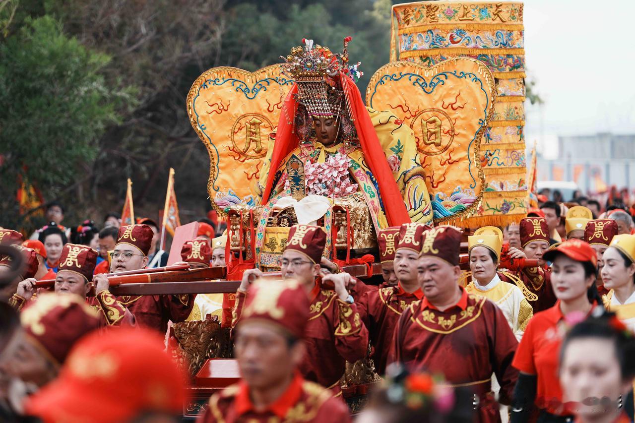 纪念妈祖羽化升天1038周年 巡安湄洲岛