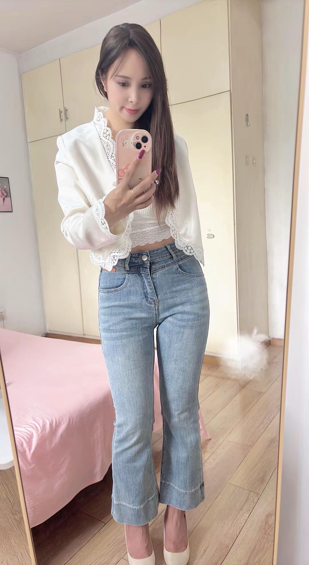 钱不过是一张纸，却比世上任何刀都锋利。它能划破年少的梦想，碾碎卑微的骄傲，斩断情